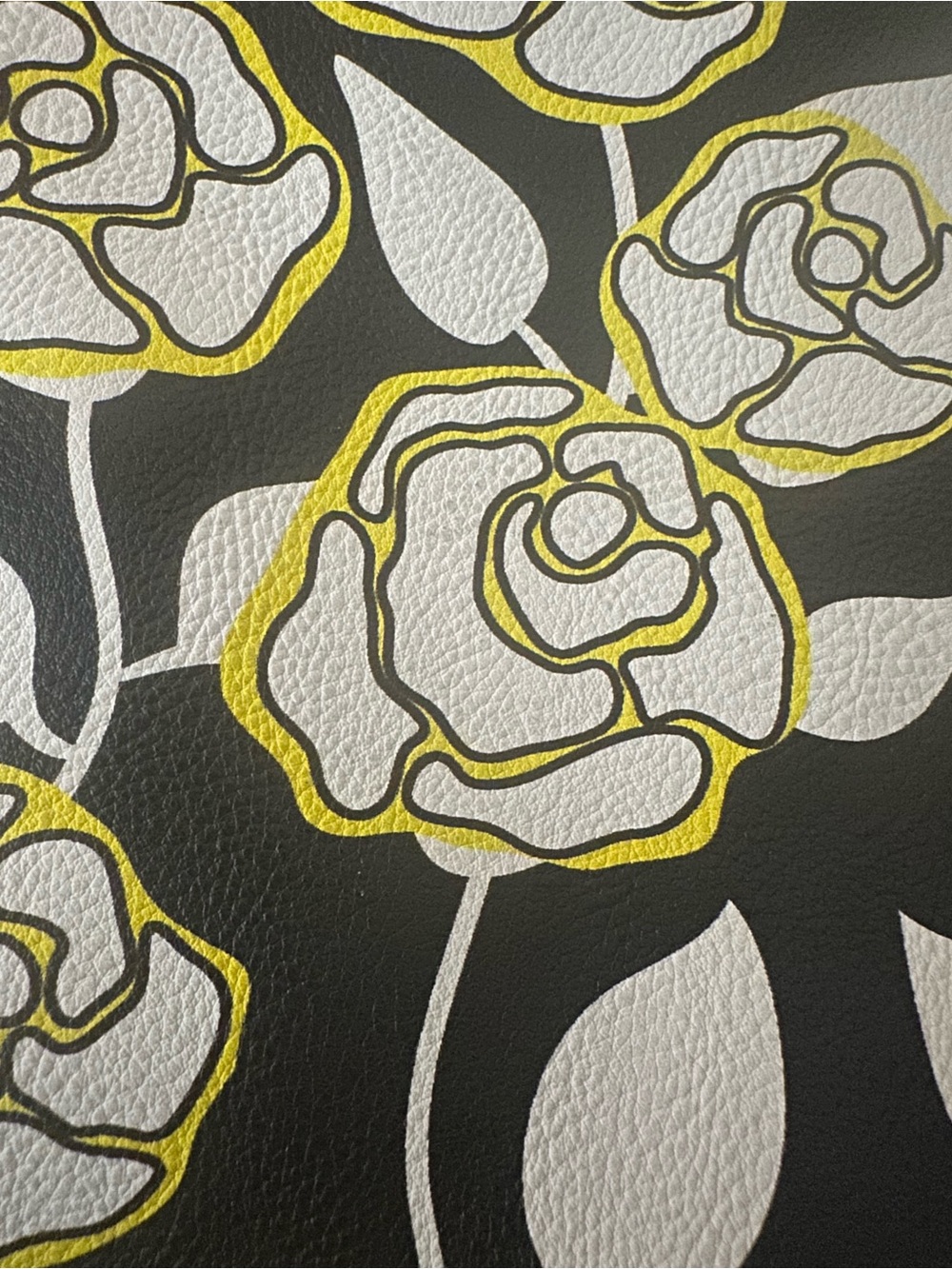 Betsey Johnson Black, White & Yellow Floral Wristlet Clutch w/ Rose Print Lining - Picture 6 of 16